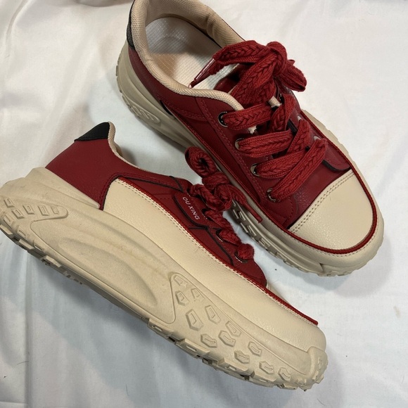 NWOT Burgundy & Tan Platform Sneaker - Picture 4 of 9